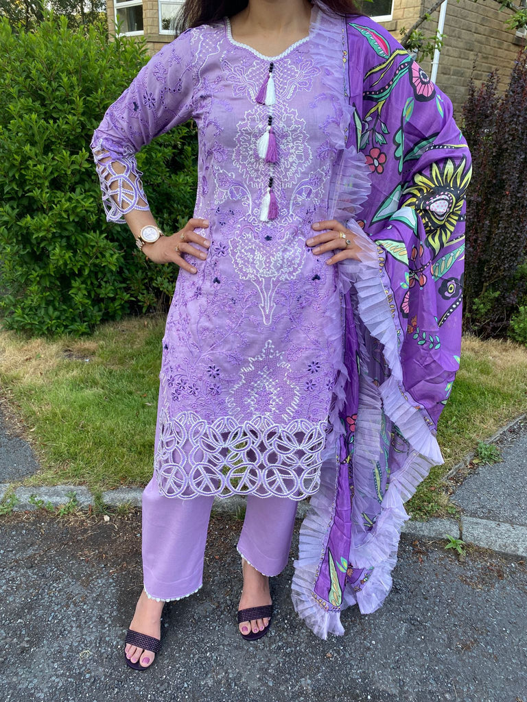 lawn chicken kari dress design new lawn chicken kari dress design #newstylishdresses #fashionbeauty