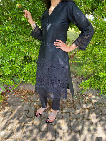 Ethnic Luxury Chicken Kari Kurta - Black w/ Zig Zag Neck